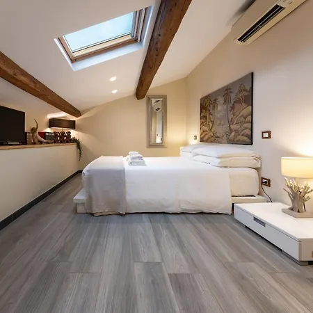 Via Mazzei, 21 - Maison d'hôtes 3*